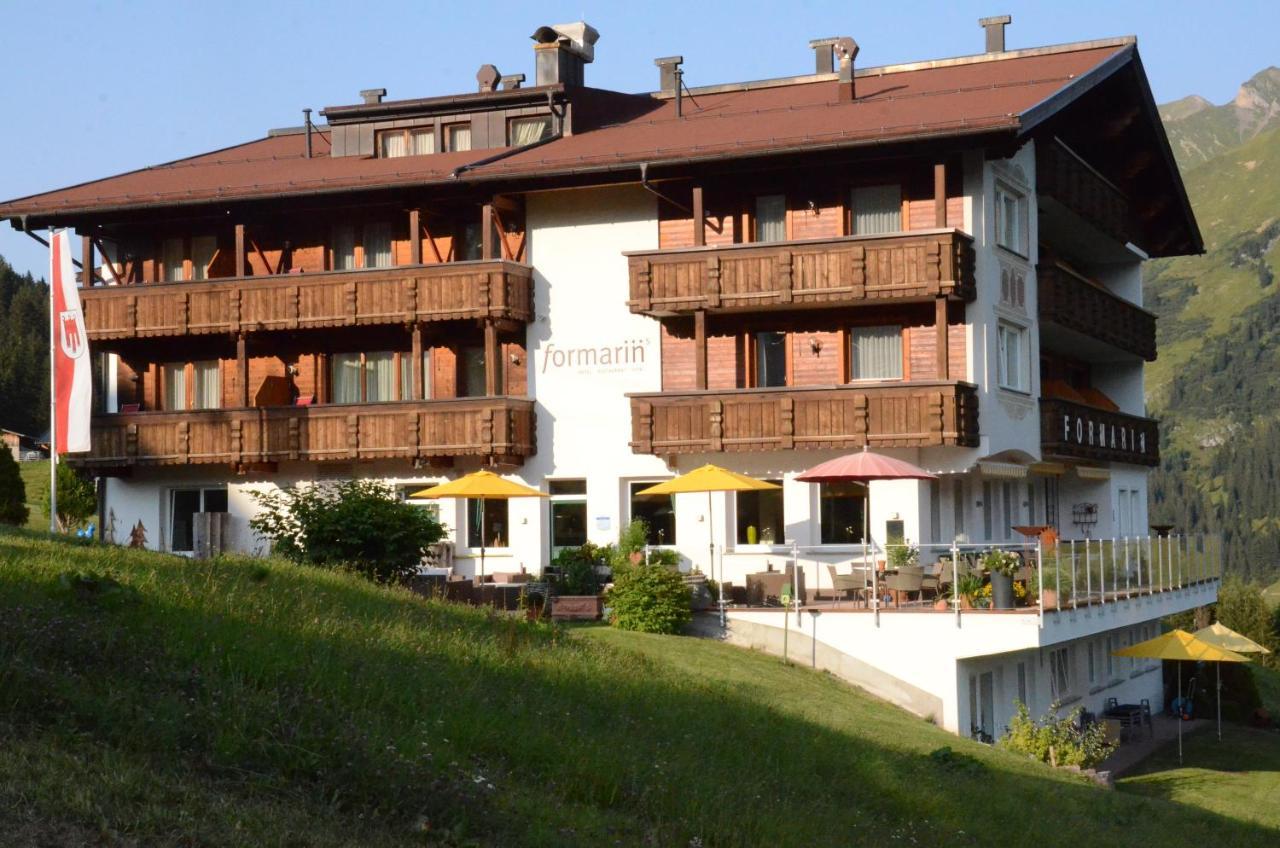 Hotel Restaurant Formarin Oberlech Exteriör bild