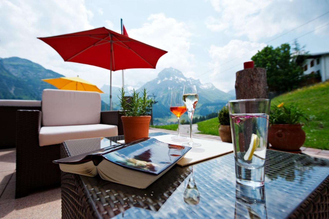 Hotel Restaurant Formarin Oberlech Exteriör bild