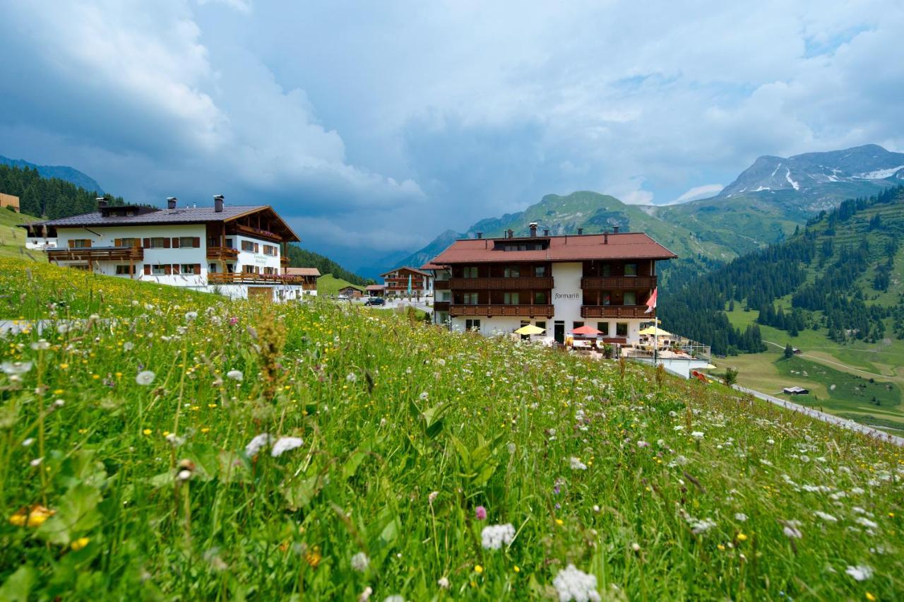 Hotel Restaurant Formarin Oberlech Exteriör bild