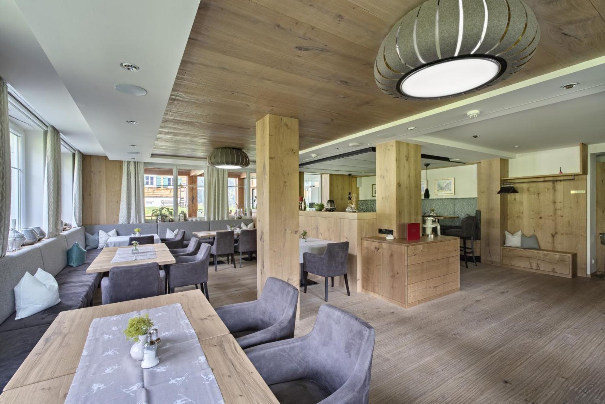 Hotel Restaurant Formarin Oberlech Exteriör bild