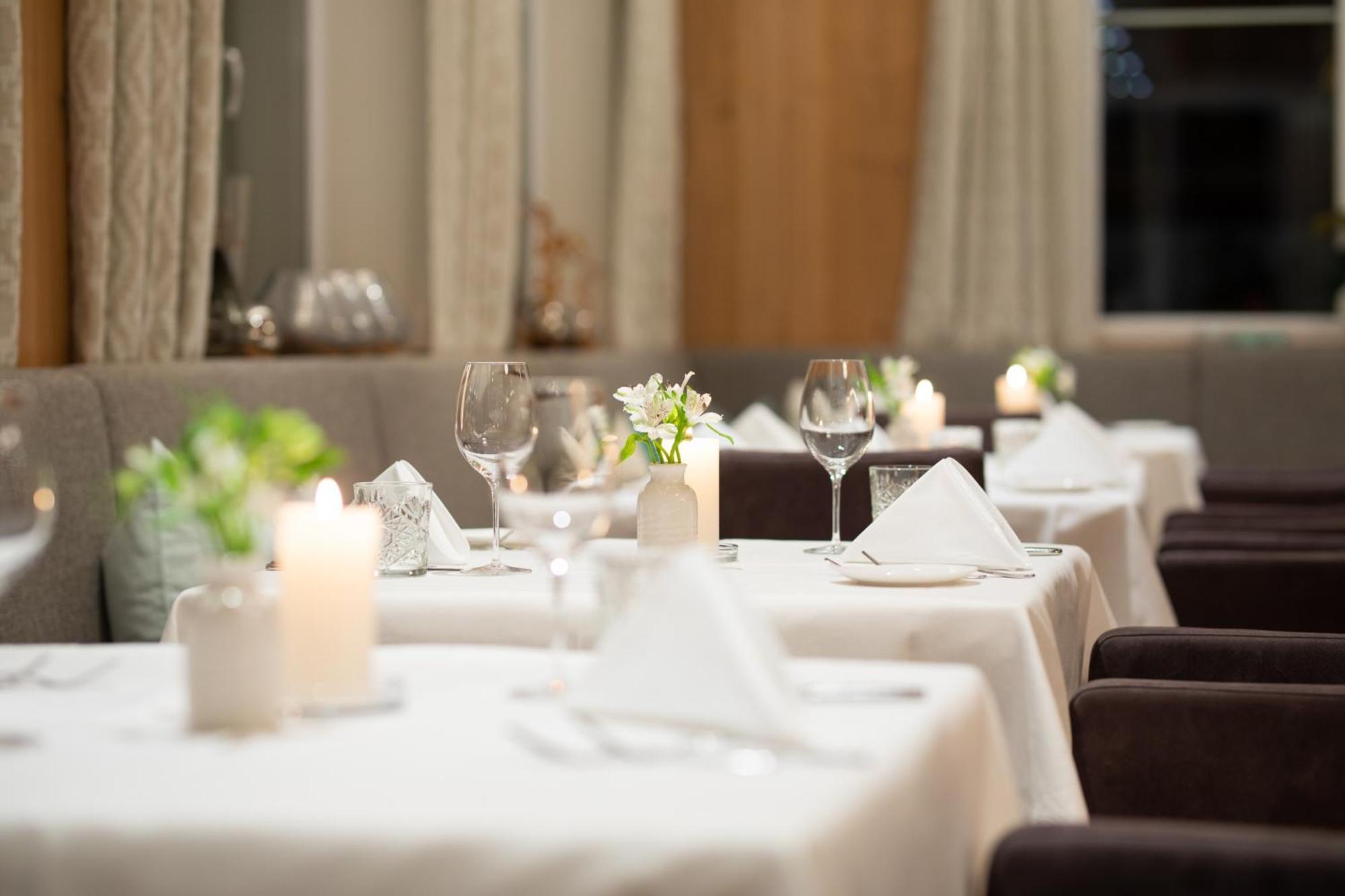 Hotel Restaurant Formarin Oberlech Exteriör bild